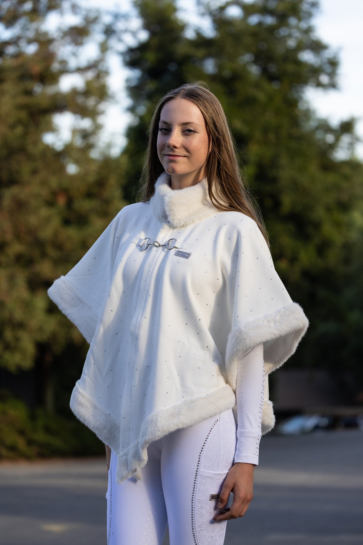 Regal Poncho - White